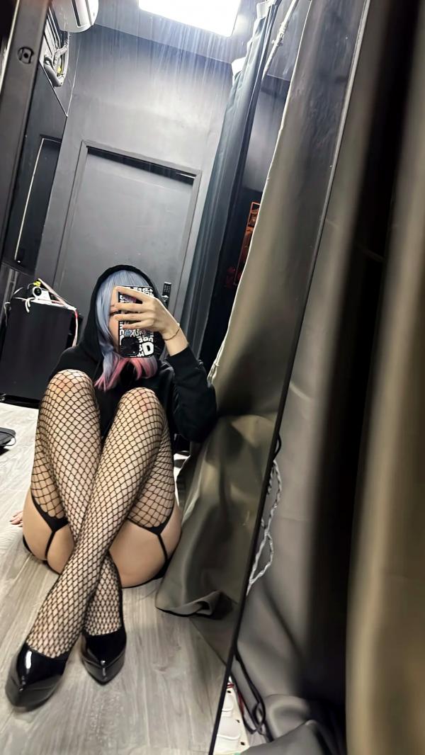    Maou Mo - Rabbit Miku 兔女郎角色扮演写真，漆皮连体装配渔网袜，绝美镜面自拍，性感二次元少女风主题 [57P]第50张图片