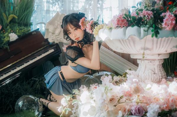    Ely_eee(ElyEE子) - Fairytale Wonderland 童話仙境，唯美花园私房写真，梦幻软萌，精致角色扮演 [43P]第23张图片