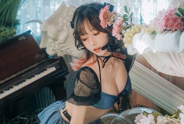    Ely_eee(ElyEE子) - Fairytale Wonderland 童話仙境，唯美花园私房写真，梦幻软萌，精致角色扮演 [43P]第25张图片