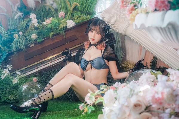    Ely_eee(ElyEE子) - Fairytale Wonderland 童話仙境，唯美花园私房写真，梦幻软萌，精致角色扮演 [43P]第42张图片