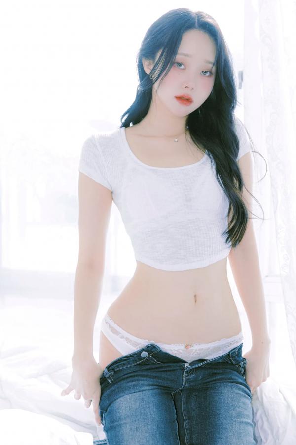    INAH - Blooming Day 私房照系列：纯白蕾丝内衣下的极致诱惑与温柔唯美 [87P]第4张图片