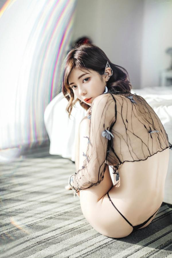    JVID-果宝宝-私房卧室系列-双姝闺蜜私密互动-女女情欲初体验-纯欲风格写真大尺度精选第110张图片
