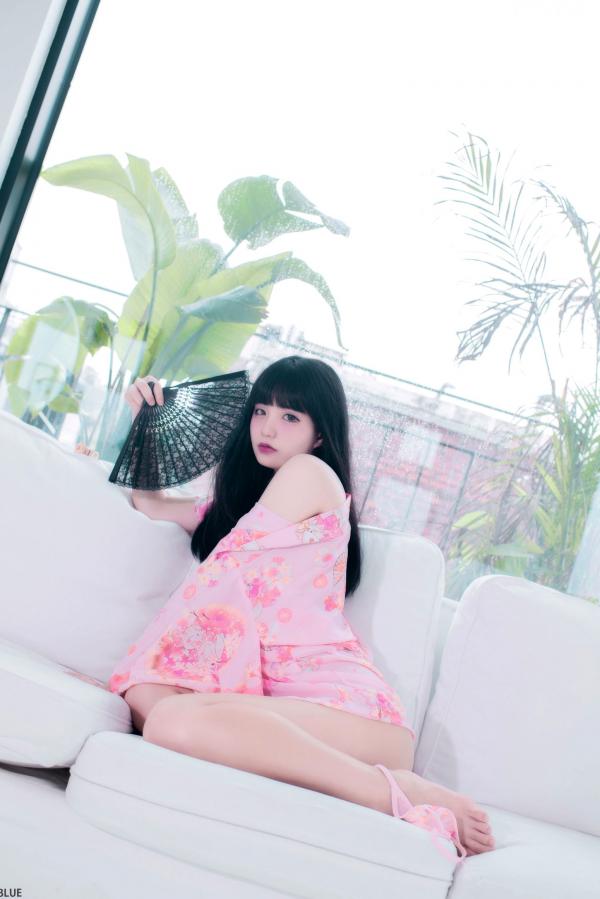    韩国美女Jenny 정제니“WHITE”系列写真，清纯可爱女仆与居家私房，百变角色扮演，演绎极致童颜魅力。第33张图片