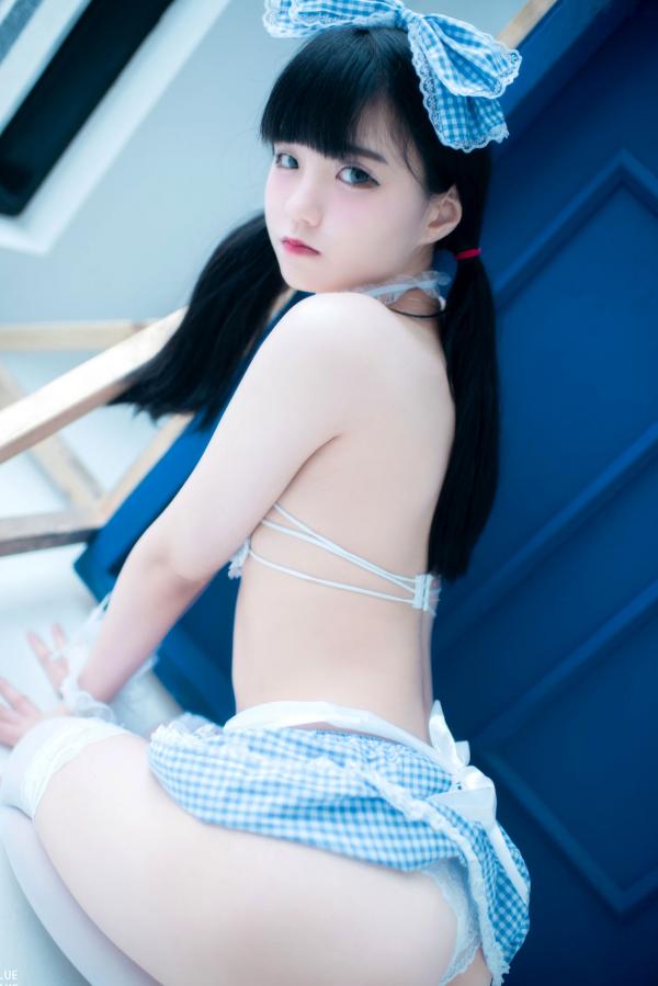    韩国美女Jenny 정제니“WHITE”系列写真，清纯可爱女仆与居家私房，百变角色扮演，演绎极致童颜魅力。第62张图片