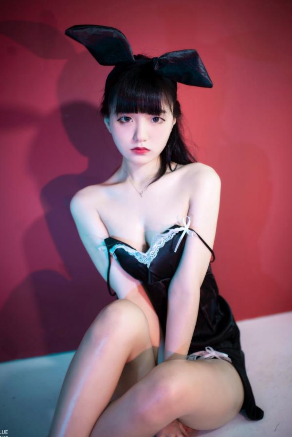    韩国美女Jenny 정제니“WHITE”系列写真，清纯可爱女仆与居家私房，百变角色扮演，演绎极致童颜魅力。第93张图片