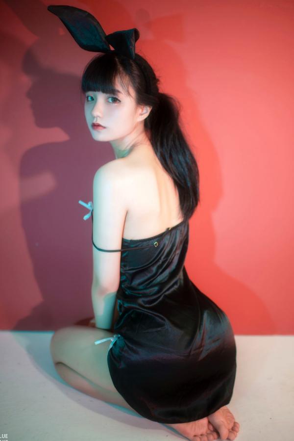    韩国美女Jenny 정제니“WHITE”系列写真，清纯可爱女仆与居家私房，百变角色扮演，演绎极致童颜魅力。第98张图片