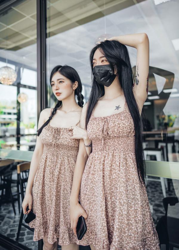    JVID-辰辰-飄飄-情色国王游戏-国王视角-绝美双姝私房诱惑-性感撩人服侍-谁才是国王-2022.06.03第2张图片