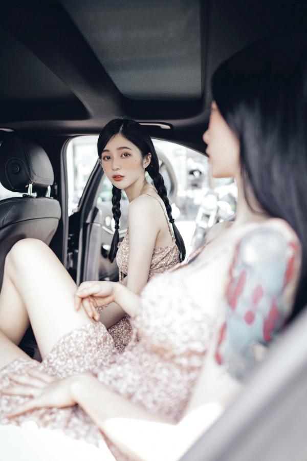    JVID-辰辰-飄飄-情色国王游戏-国王视角-绝美双姝私房诱惑-性感撩人服侍-谁才是国王-2022.06.03第7张图片