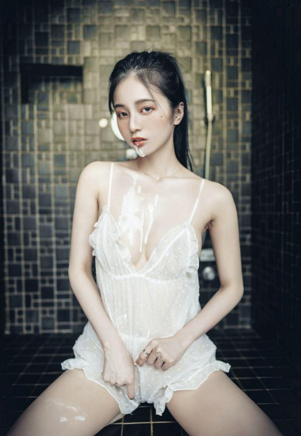    JVID-辰辰-飄飄-情色国王游戏-国王视角-绝美双姝私房诱惑-性感撩人服侍-谁才是国王-2022.06.03第56张图片