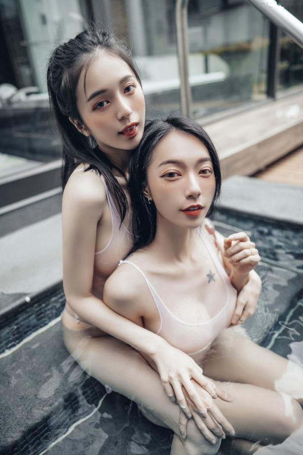    JVID-辰辰-飄飄-情色国王游戏-国王视角-绝美双姝私房诱惑-性感撩人服侍-谁才是国王-2022.06.03第80张图片