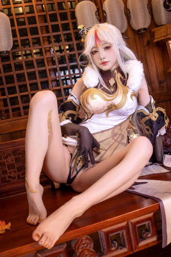    水淼-Aqua-凝光原神Cosplay古风写真，古典韵味与极致诱惑完美碰撞，诠释御姐绝美身姿第29张图片