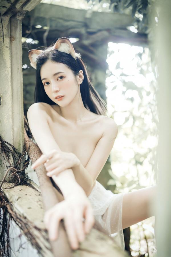   JVID-辰辰-绝美户外写真-比基尼海滩度假-清新可爱与性感诱惑并存-生日特别呈现第24张图片