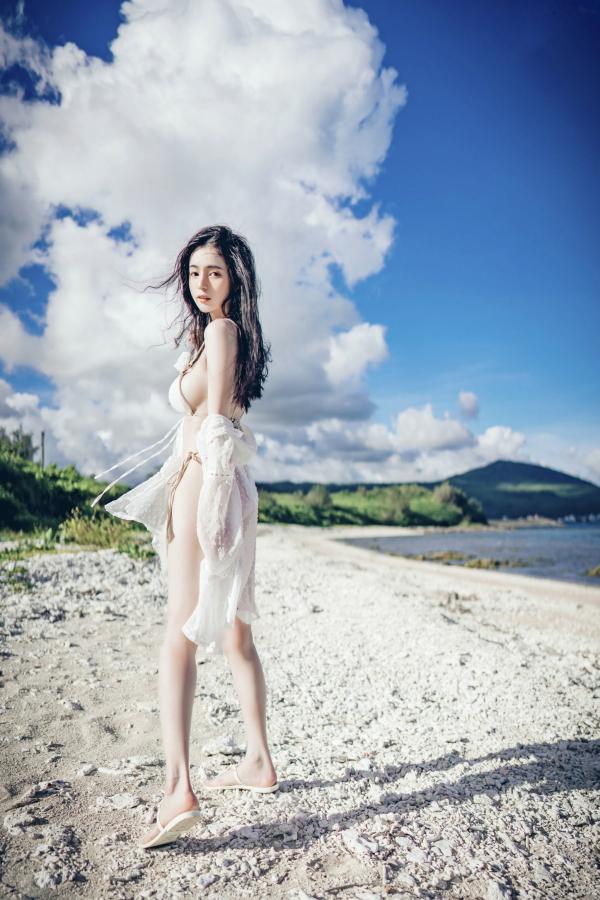    JVID-辰辰-绝美户外写真-比基尼海滩度假-清新可爱与性感诱惑并存-生日特别呈现第57张图片