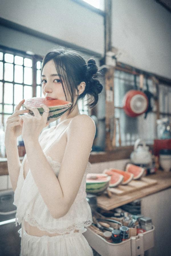    JVID-辰辰-绝美户外写真-比基尼海滩度假-清新可爱与性感诱惑并存-生日特别呈现第96张图片