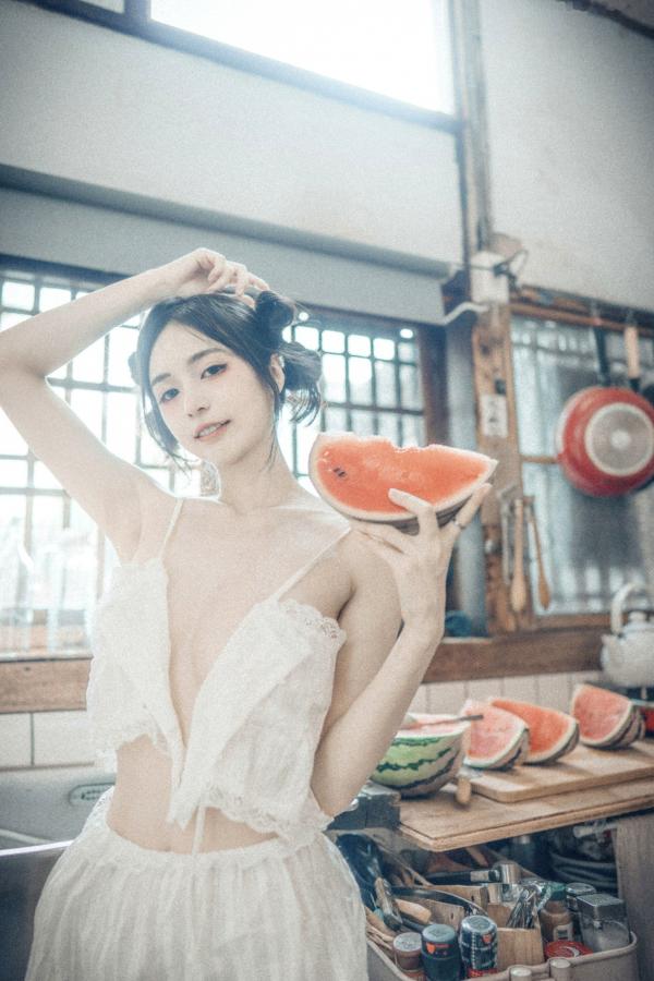    JVID-辰辰-绝美户外写真-比基尼海滩度假-清新可爱与性感诱惑并存-生日特别呈现第100张图片