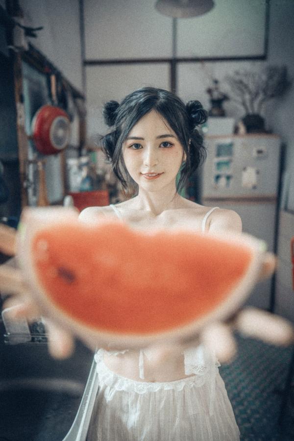    JVID-辰辰-绝美户外写真-比基尼海滩度假-清新可爱与性感诱惑并存-生日特别呈现第102张图片