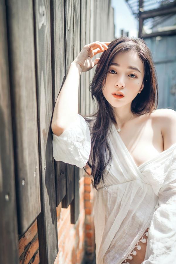    JVID-辰辰-绝美户外写真-比基尼海滩度假-清新可爱与性感诱惑并存-生日特别呈现第127张图片