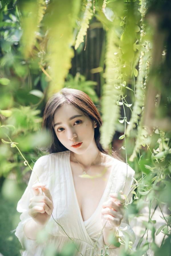    JVID-辰辰-绝美户外写真-比基尼海滩度假-清新可爱与性感诱惑并存-生日特别呈现第129张图片