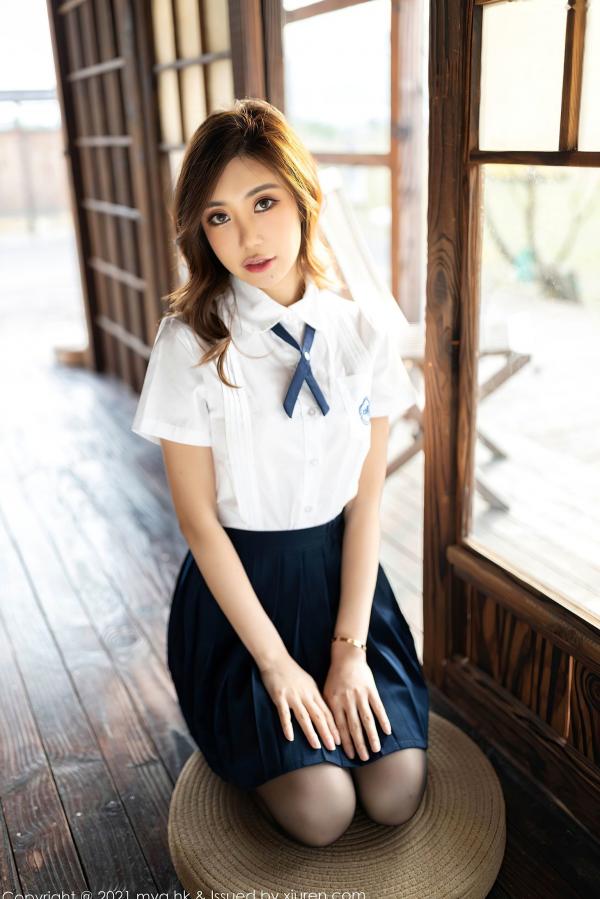    MyGirl美媛馆：绮里嘉Ula日式榻榻米私房写真，校服诱惑粉色蕾丝内衣配黑丝，极品美腿尽显极致性感，无圣光大尺度动人瞬间第1张图片