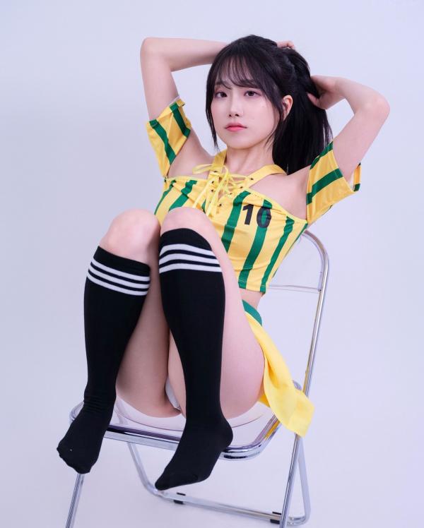    韩国美女-BAEKSULTANG-足球宝贝-Football-fan-GlamARchive第4张图片