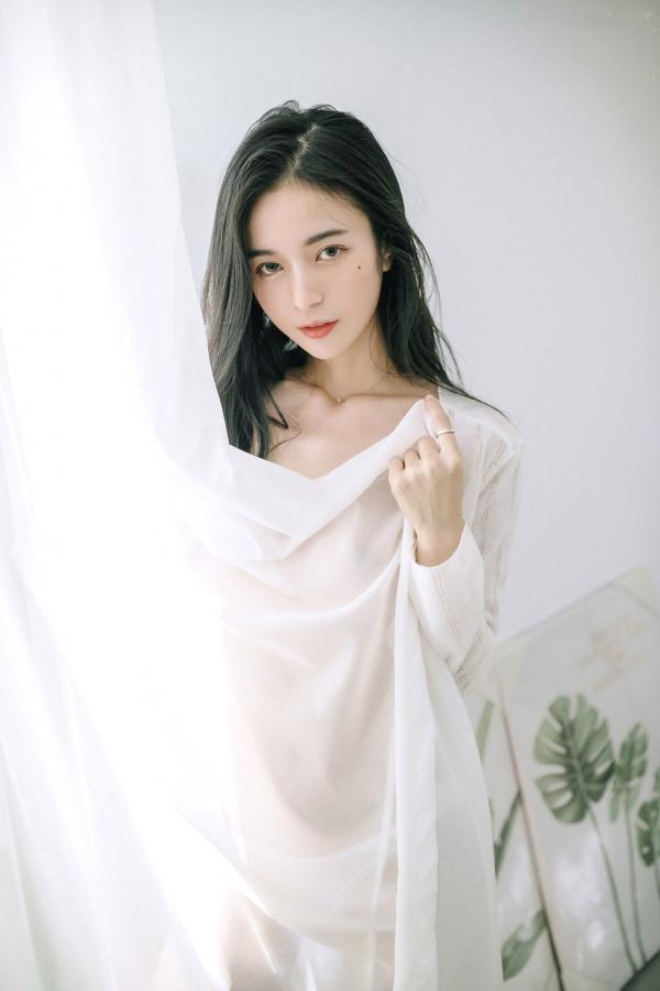    JVID-辰辰-仙女下凡玩游戏输了成为任你使唤让你舒服的一日女友-室内私房透视诱惑清新家居写真-2022.01.06第32张图片