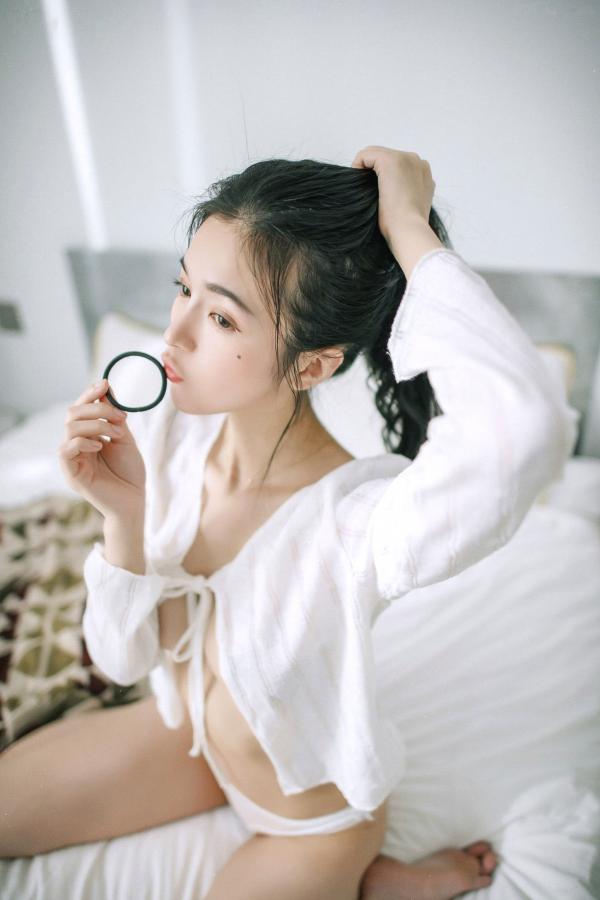    JVID-辰辰-仙女下凡玩游戏输了成为任你使唤让你舒服的一日女友-室内私房透视诱惑清新家居写真-2022.01.06第78张图片