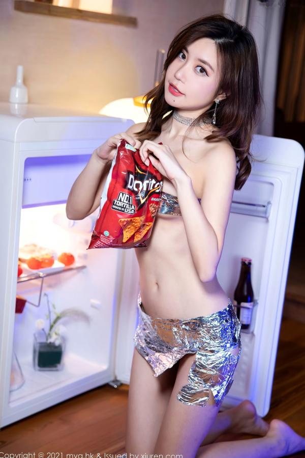    MyGirl美媛馆绮里嘉Ula：清新厨房前卫锡纸造型，展现曼妙身姿与诱惑魅力，极致视觉感官盛宴第18张图片