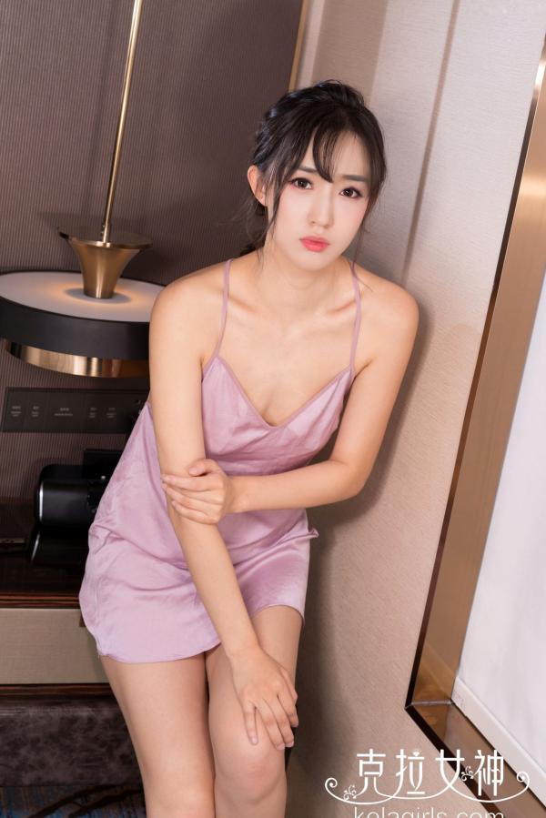    KelaGirls克拉女神-2018.10.08-姜璐《空谷幽兰》：至臻私房写真，丝滑睡裙演绎极致诱惑与居家氛围感第22张图片
