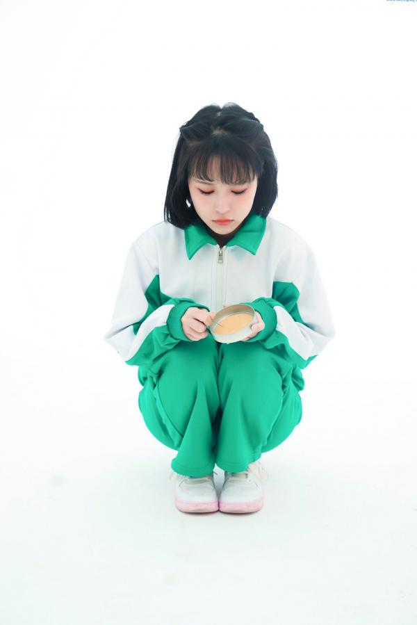    晕崽Zz-星澜是澜澜叫澜妹呀《鱿鱼游戏》Squid Game主题COS写真-居家运动服与守卫性感制服诱惑大尺度拍摄第6张图片