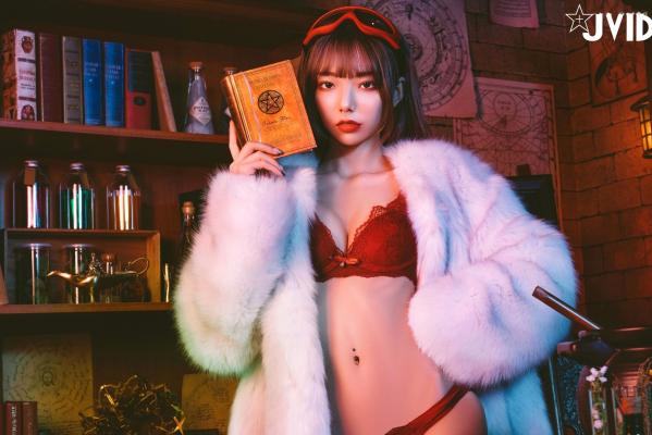    JVID-啾啾-啾啾の奇妙な冒険-小紅帽小公主-角色扮演童话风复古写真-No.604第119张图片