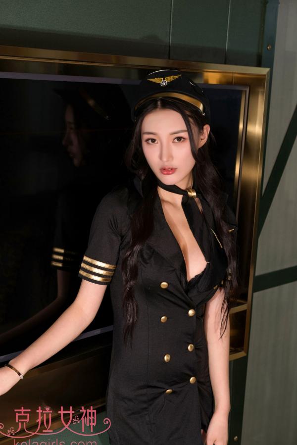    KelaGirls克拉女神-璇子-机长制服诱惑，网袜长腿写真，性感高颜值室内角色扮演第3张图片