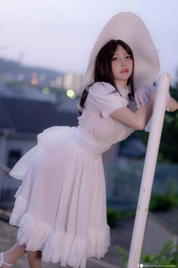    Fantasy-Factory-小丁Ding-八尺大人-Hachishaku-sama-2022.12-户外cos-性感写真-大尺度-白嫩女神第2张图片