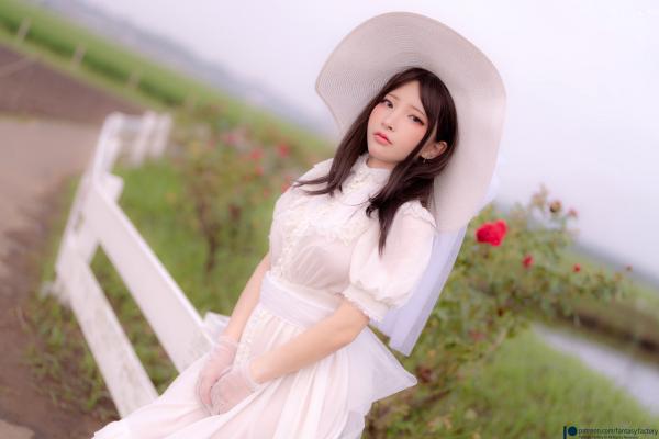    Fantasy-Factory-小丁Ding-八尺大人-Hachishaku-sama-2022.12-户外cos-性感写真-大尺度-白嫩女神第30张图片