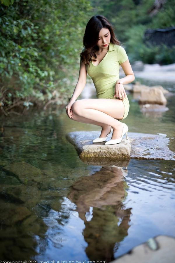    MyGirl美媛馆597期：绮里嘉Ula户外山涧旅拍，淡绿超短裙与蕾丝内衣湿身诱惑，绝美身材尽显，长三角清凉自然写真大尺度精选第13张图片