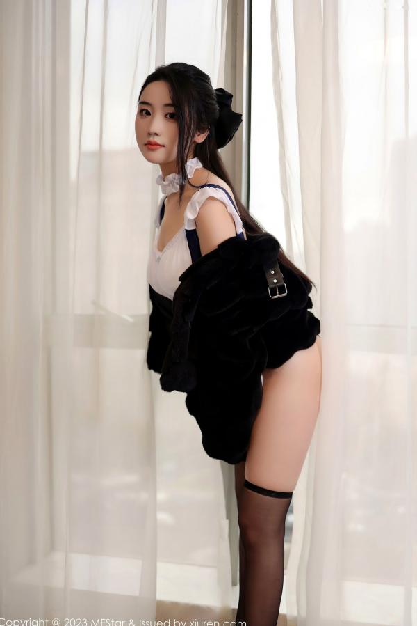    MFStar模范学院609期：汐汐爱吃草莓性感女仆风，黑丝美腿制服诱惑，室内私房写真大尺度美图第10张图片