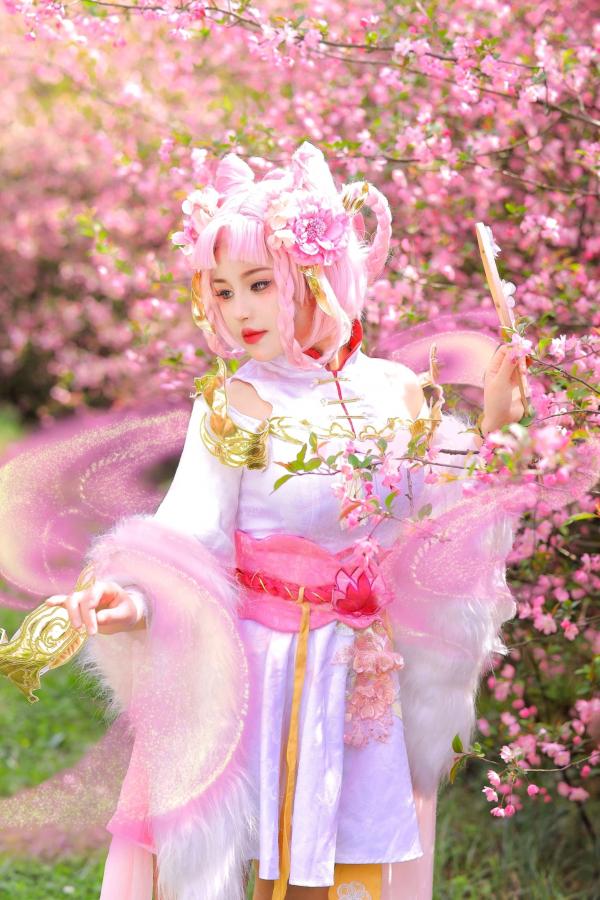    桃暖酱-王者荣耀嫦娥Cosplay花海唯美写真，绝美古风诱惑大尺度套图第6张图片