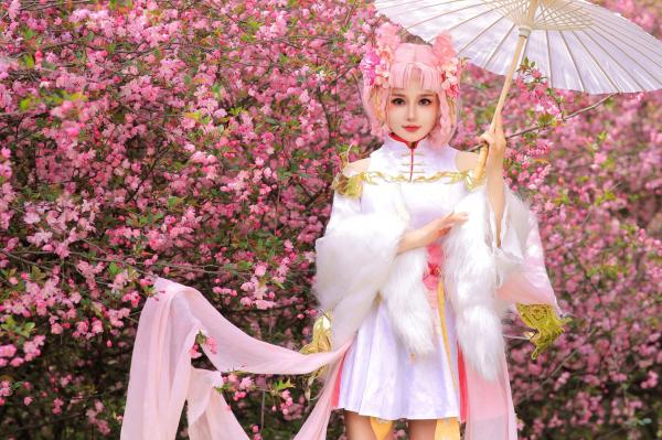   桃暖酱-王者荣耀嫦娥Cosplay花海唯美写真，绝美古风诱惑大尺度套图第15张图片