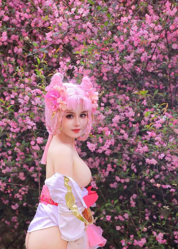    桃暖酱-王者荣耀嫦娥Cosplay花海唯美写真，绝美古风诱惑大尺度套图第51张图片