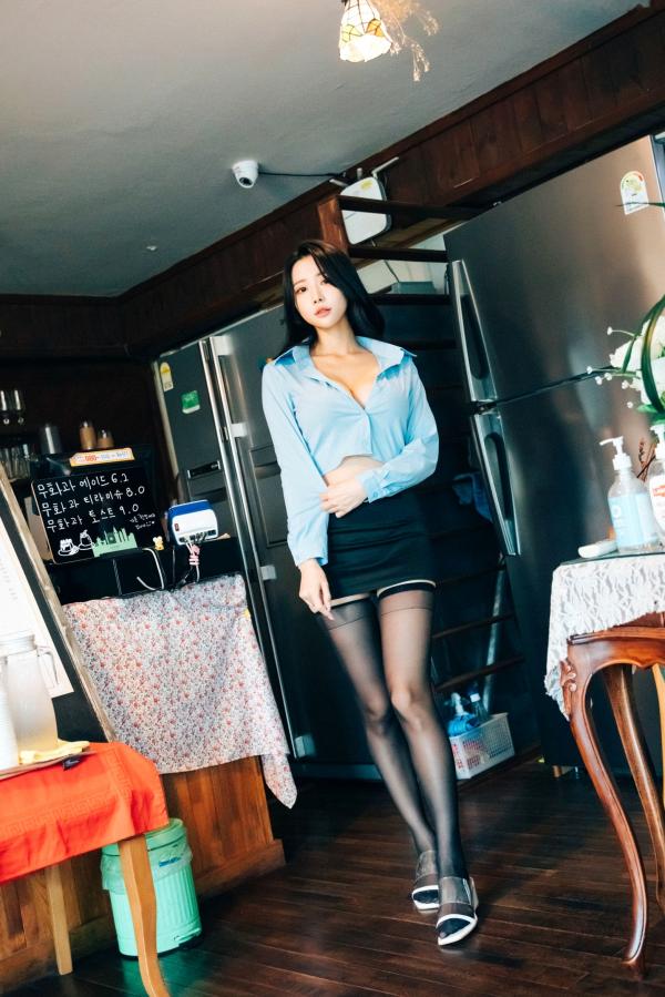    韩国美女-妍宇-YeonYu-First-play-私房写真-居家性感诱惑-大尺度人体艺术第1张图片