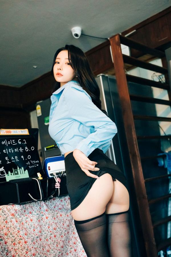    韩国美女-妍宇-YeonYu-First-play-私房写真-居家性感诱惑-大尺度人体艺术第5张图片