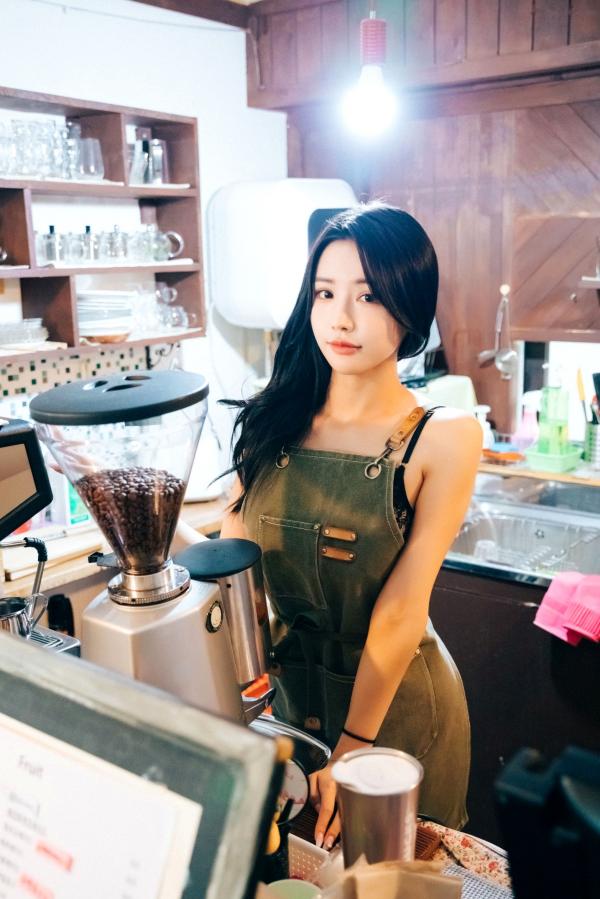    韩国美女-妍宇-YeonYu-First-play-私房写真-居家性感诱惑-大尺度人体艺术第118张图片