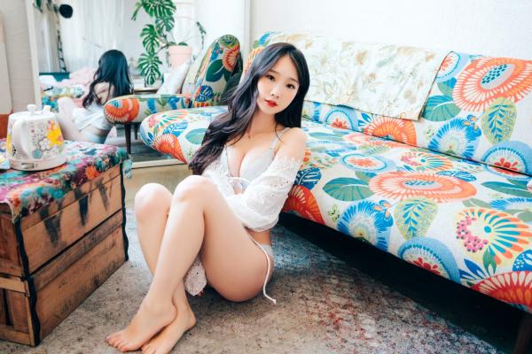    韩国美女Pureding퓨딩私房内衣写真，清新温婉居家风格，完美身材尽显性感，极致诱惑视界第41张图片