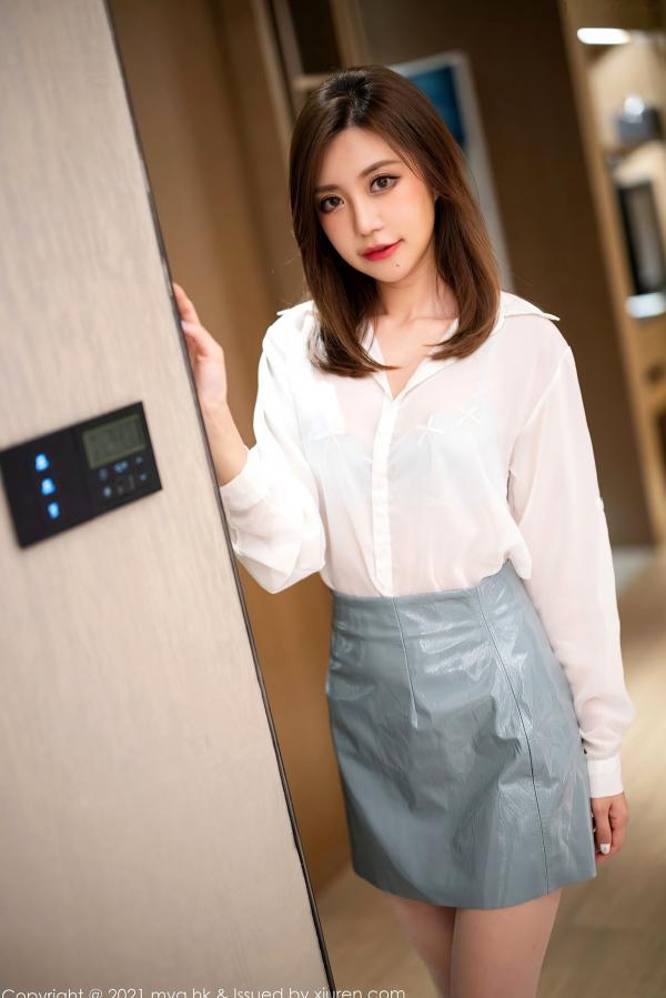    MyGirl美媛馆-583-绮里嘉Carina-杭州旅拍私房写真-酒店白衬衫诱惑与灰短裙御姐范-无圣光高清大尺度第1张图片