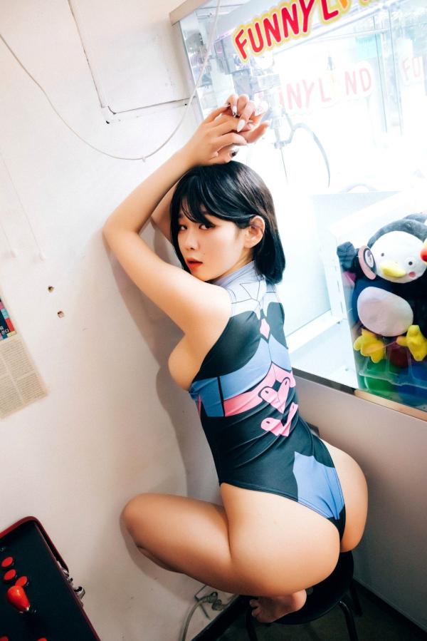    韩国美女琪雅Zia街机游戏厅私房照，极品身材极致诱惑，大尺度连体衣时尚写真第6张图片
