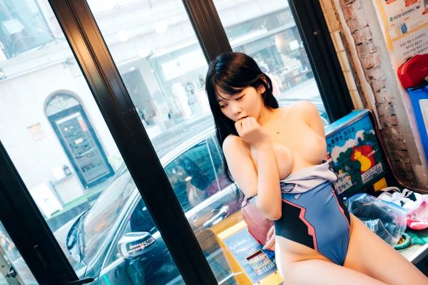    韩国美女琪雅Zia街机游戏厅私房照，极品身材极致诱惑，大尺度连体衣时尚写真第59张图片