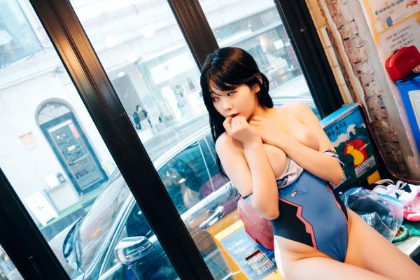    韩国美女琪雅Zia街机游戏厅私房照，极品身材极致诱惑，大尺度连体衣时尚写真第60张图片