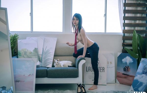    JVID-阿黎-实习生全裸上班日记-职场制服诱惑与清纯气质写真-白嫩极品美图第36张图片