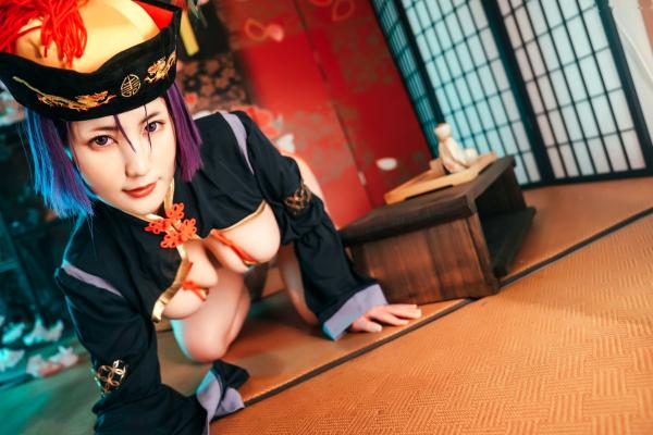    星澜是澜澜叫澜妹呀-奶光僵尸娘COS，绝美大尺度角色扮演，性感御姐演绎中国风诱惑僵尸姬，极致身材视觉盛宴第9张图片