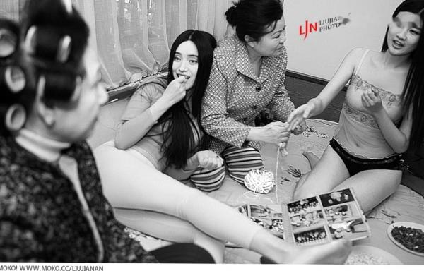    TuiGirl-推女郎-特辑-No.002 前卫视觉艺术写真，个性潮流穿搭极致大片第33张图片