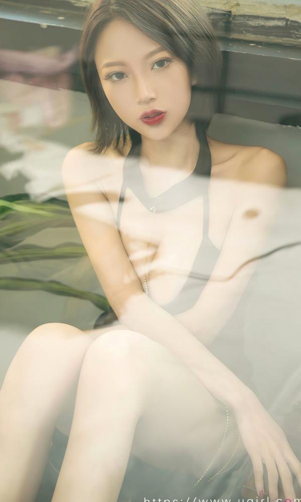    UGirlsApp尤果圈爱尤物-2617-顾籼(栗子)-《安心》：绝美黑色系私房室内写真，蕾丝诱惑性感曼妙身姿第11张图片